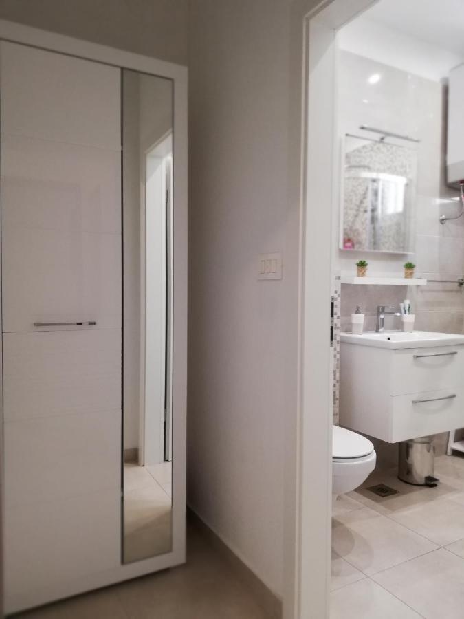 Studio Apartman Lenka سبليت المظهر الخارجي الصورة