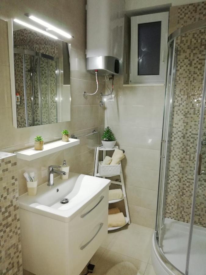 Studio Apartman Lenka سبليت المظهر الخارجي الصورة